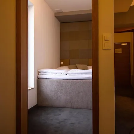 Marathon Hotel Senec